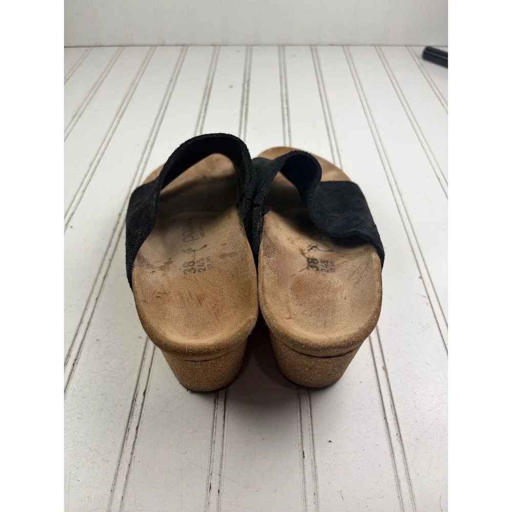 Birkenstock into ****𝟲𝟱𝟰𝟯 outsole